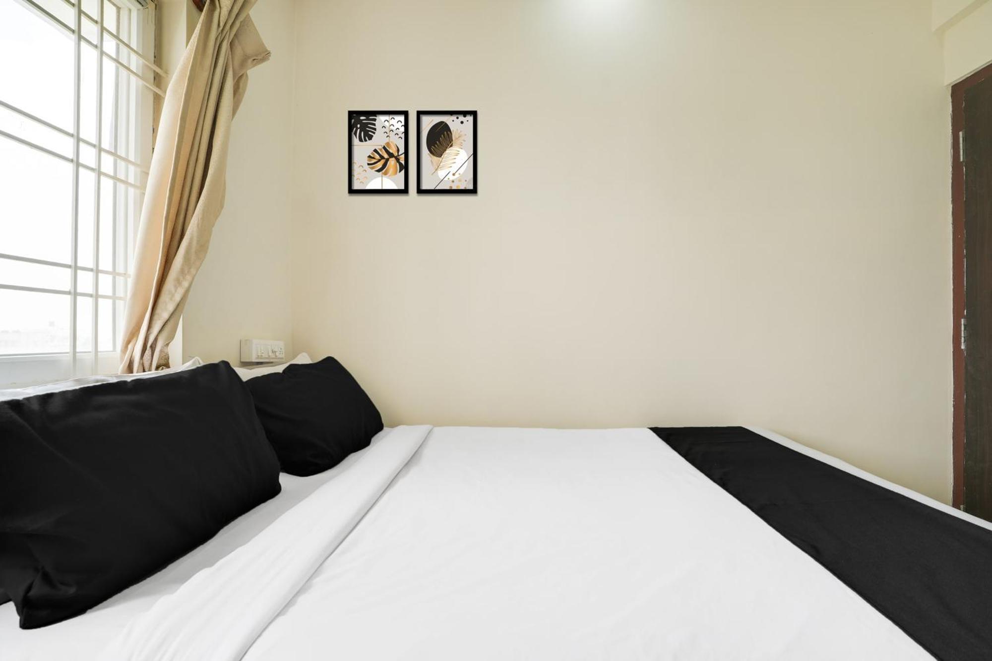 Super Hotel O Bangalore Near Reva Circle Formerly Cka Boarding Yelahanka 외부 사진