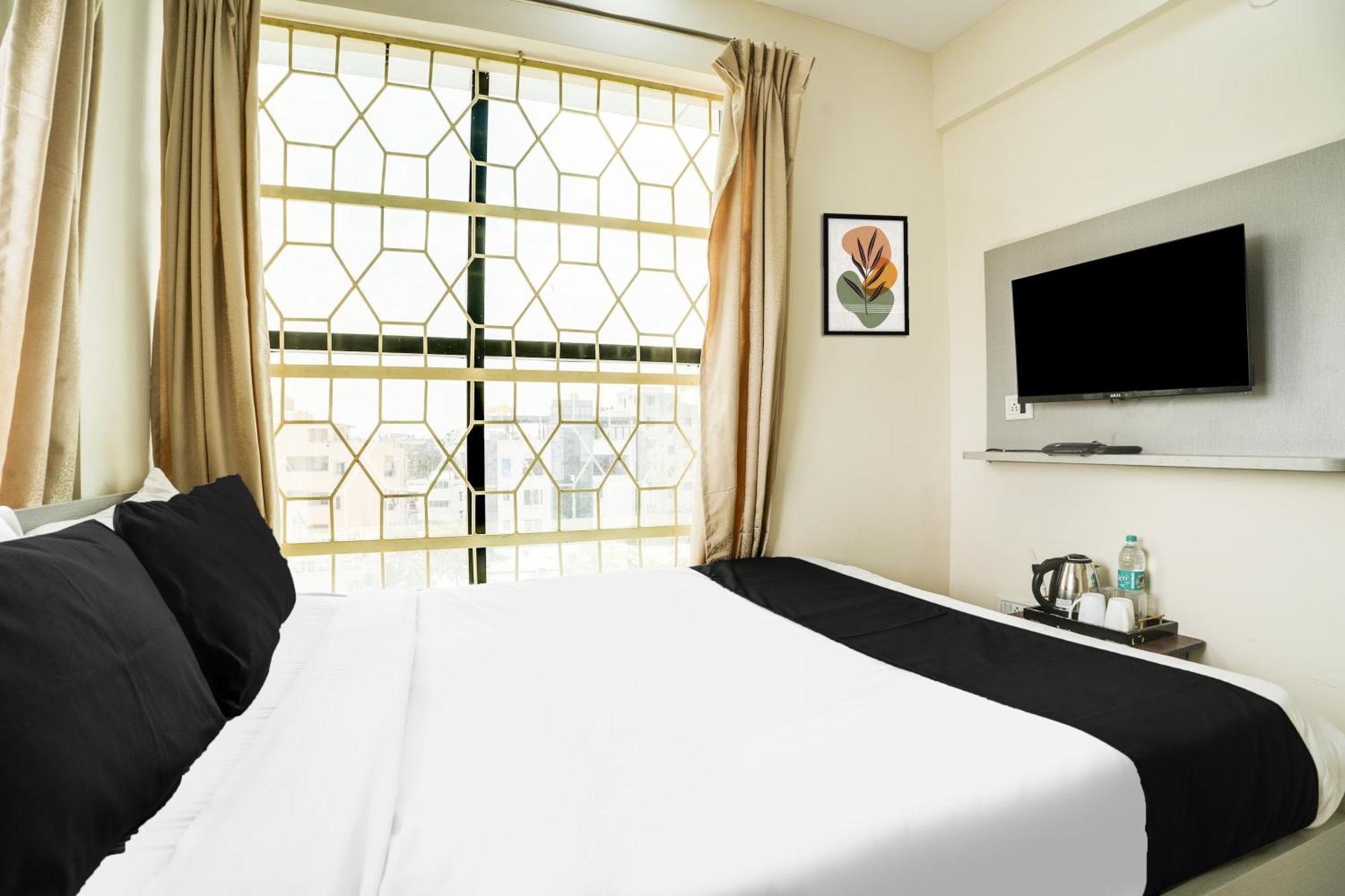 Super Hotel O Bangalore Near Reva Circle Formerly Cka Boarding Yelahanka 외부 사진